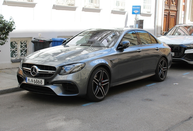 Mercedes-AMG E 63 S W213