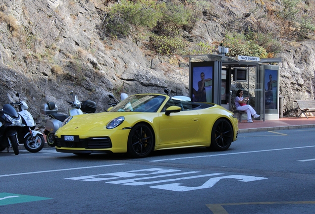 Porsche 992 Carrera 4S Cabriolet