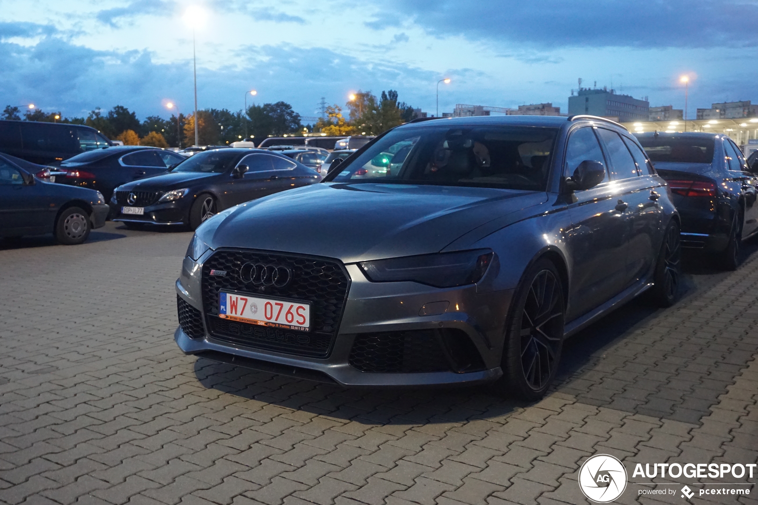 Audi RS6 Avant C7 2015