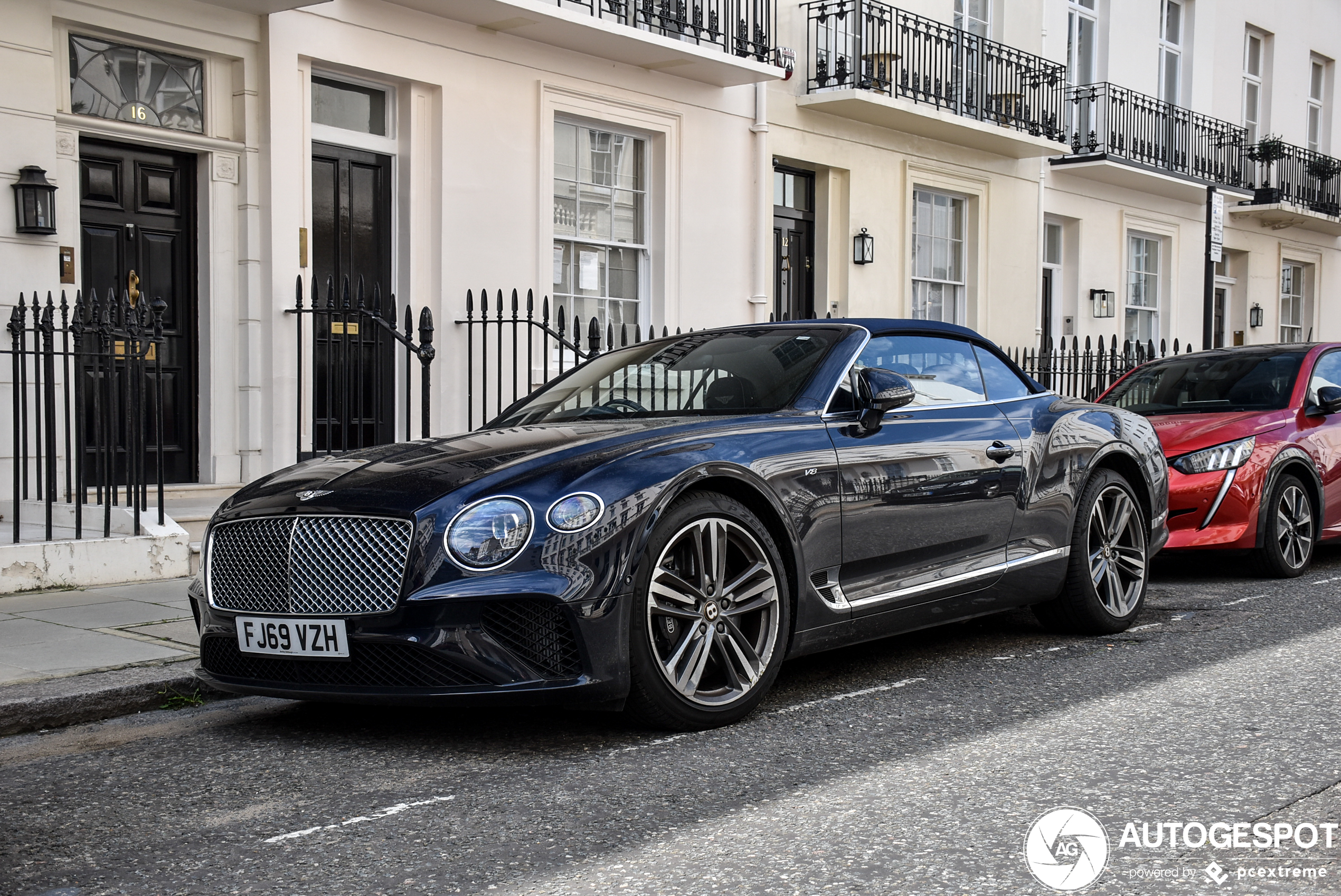 Bentley Continental GTC V8 2020