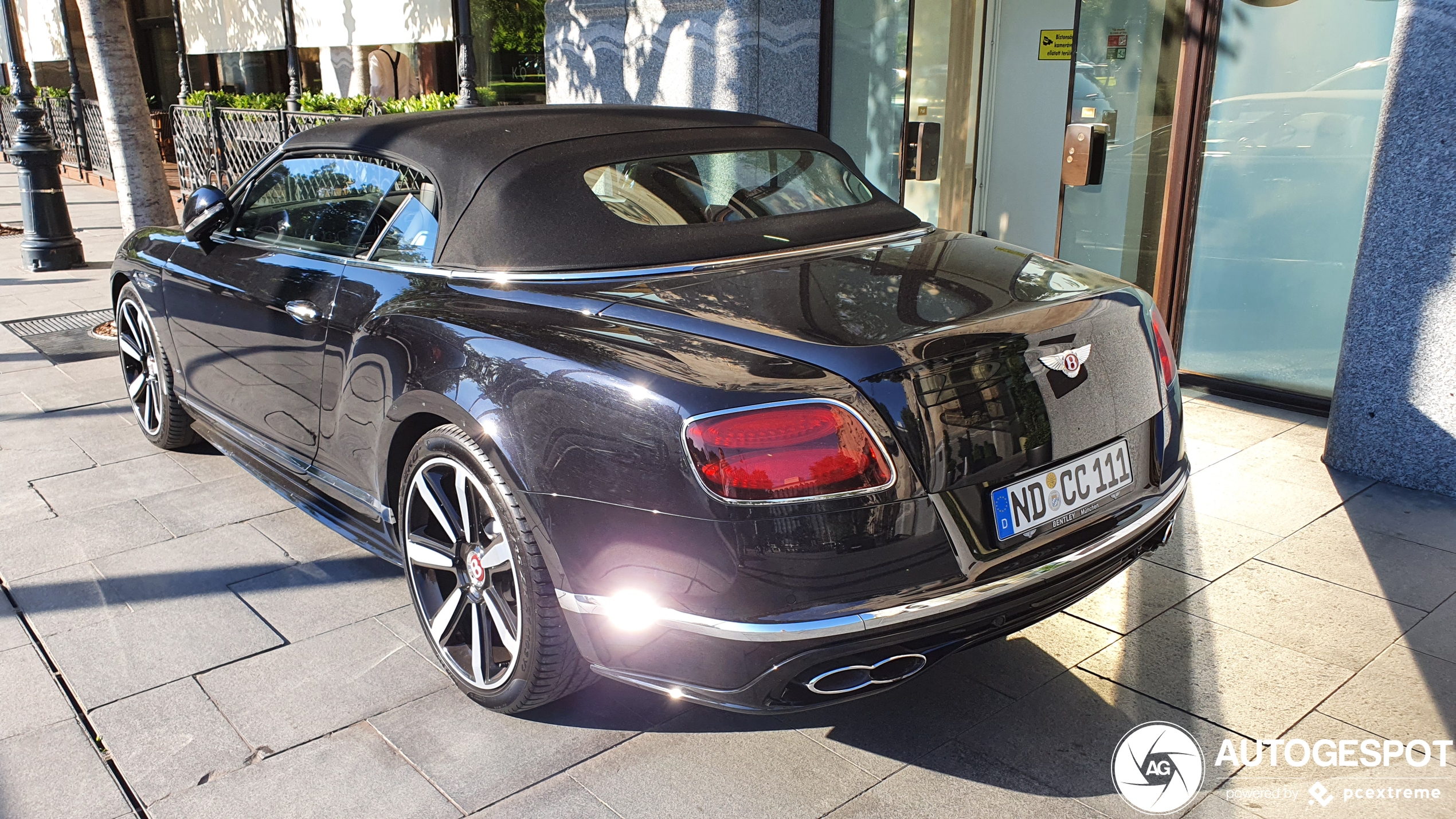 Bentley Continental GTC V8 S 2016