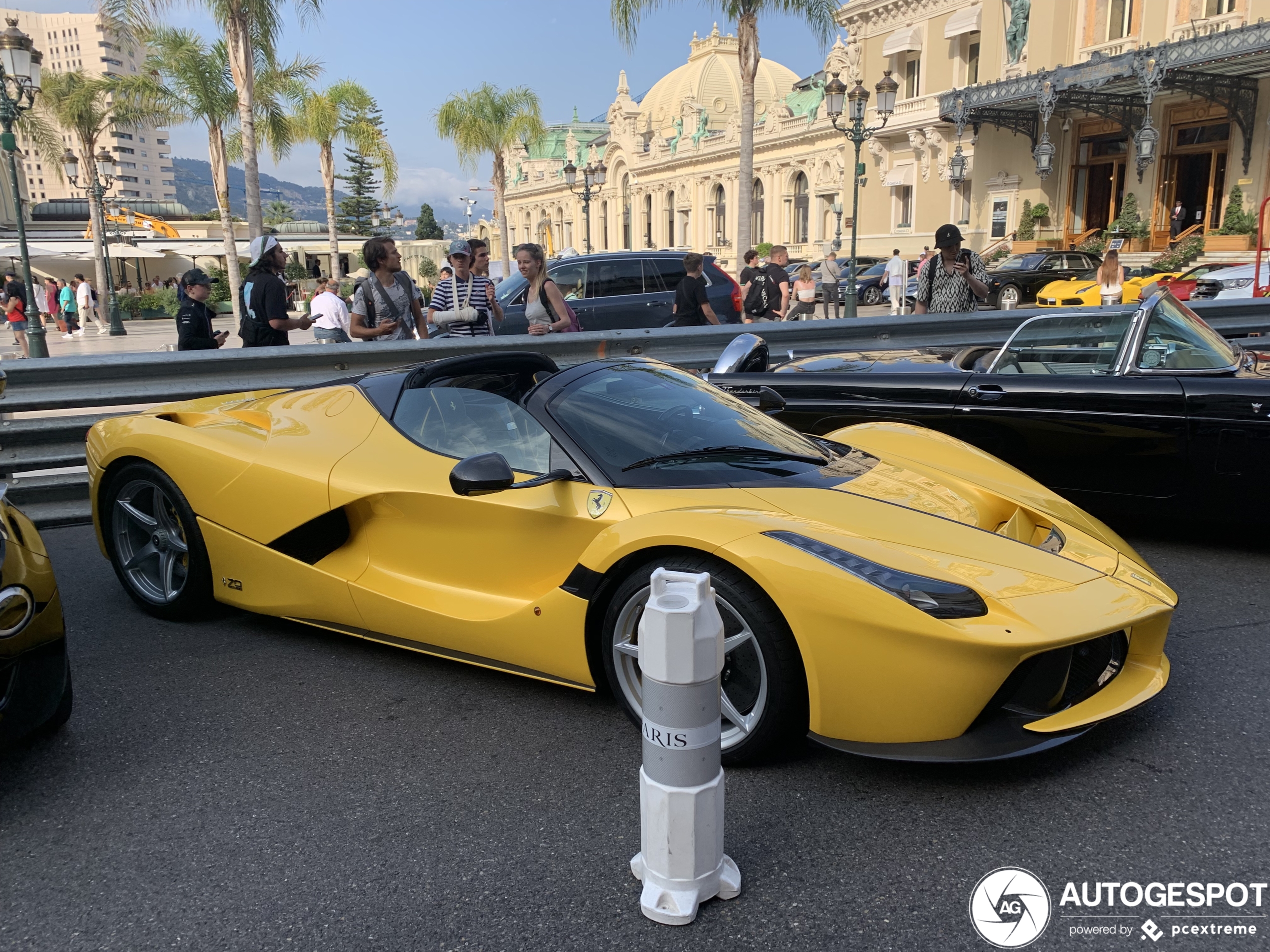 Ferrari LaFerrari Aperta