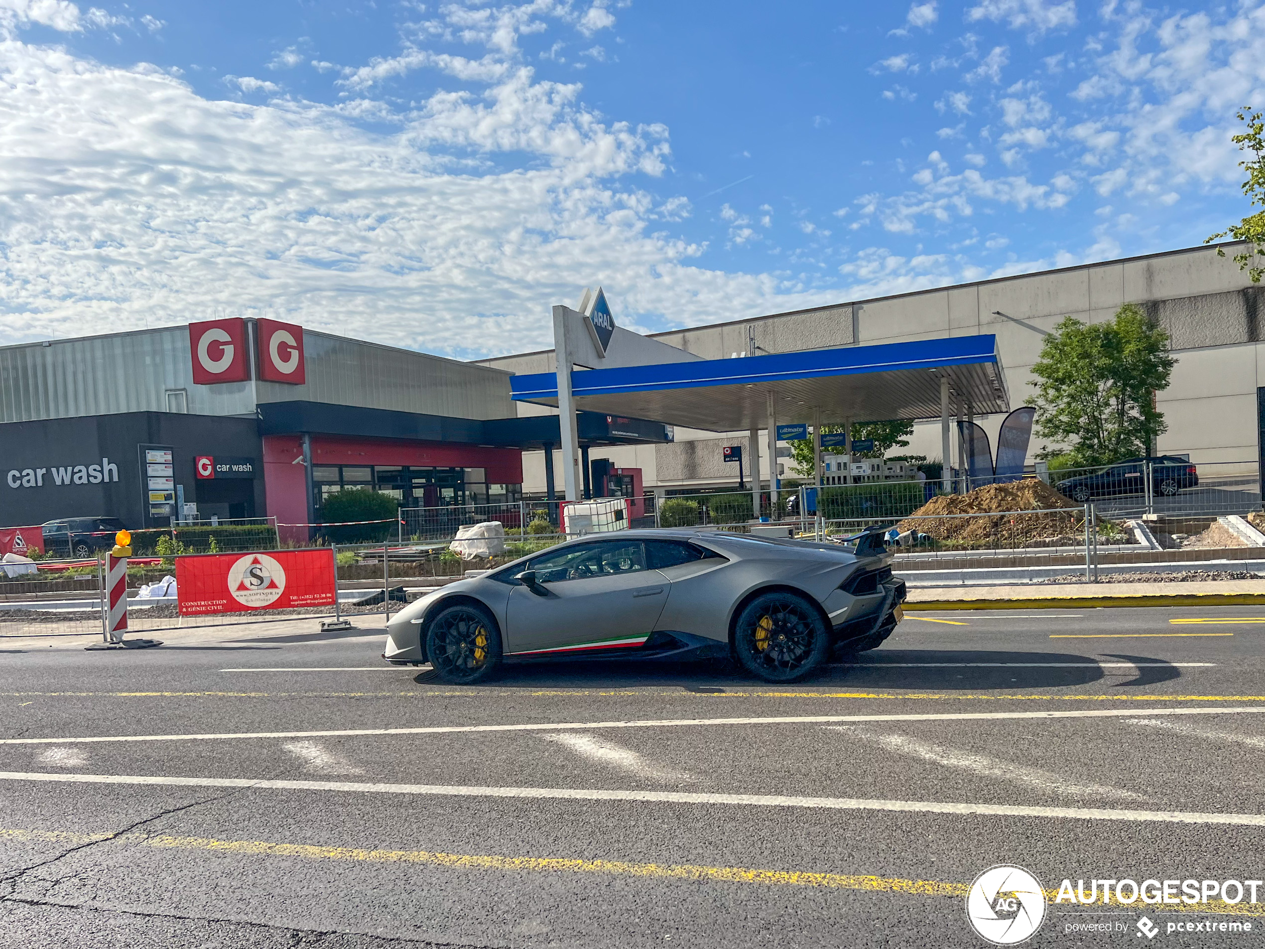 Lamborghini Huracán LP640-4 Performante