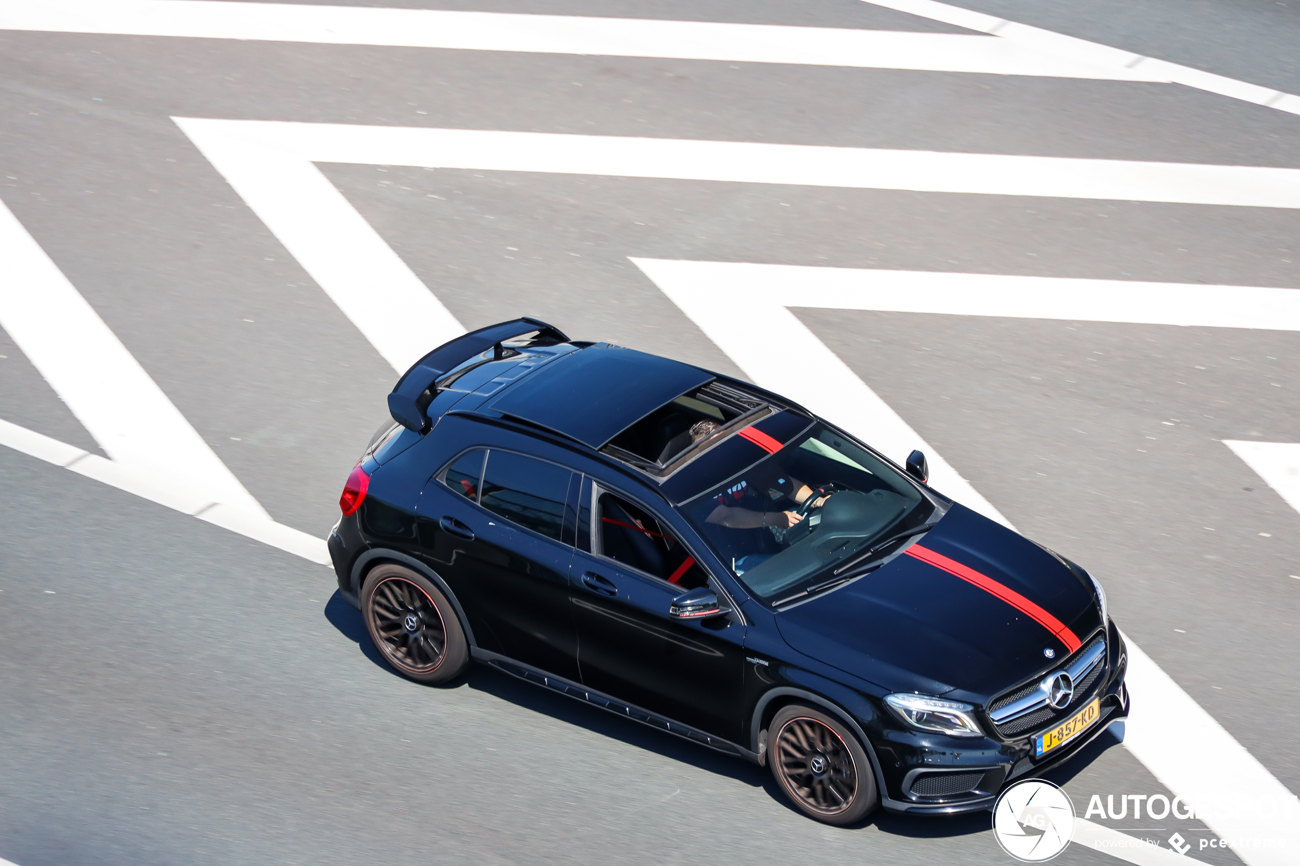 Mercedes-AMG GLA 45 X156