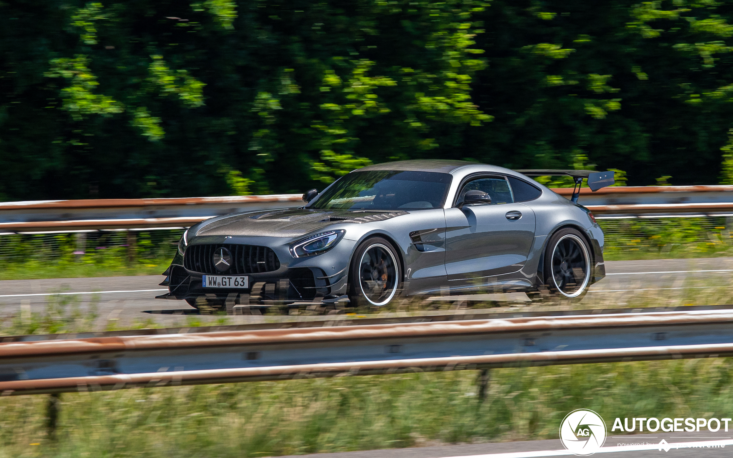 Mercedes-AMG GT R C190 Tikt Performance