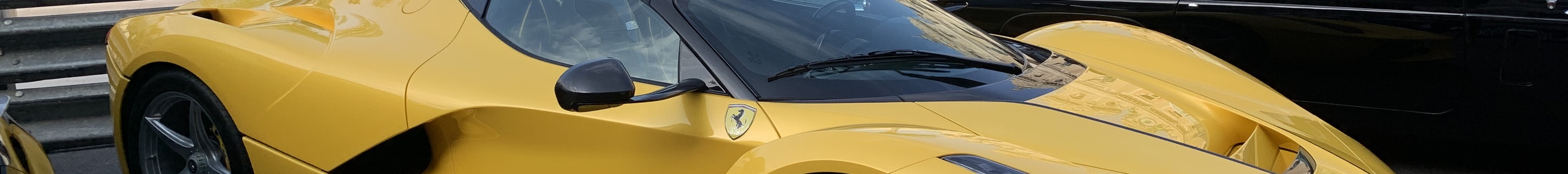 Ferrari LaFerrari Aperta