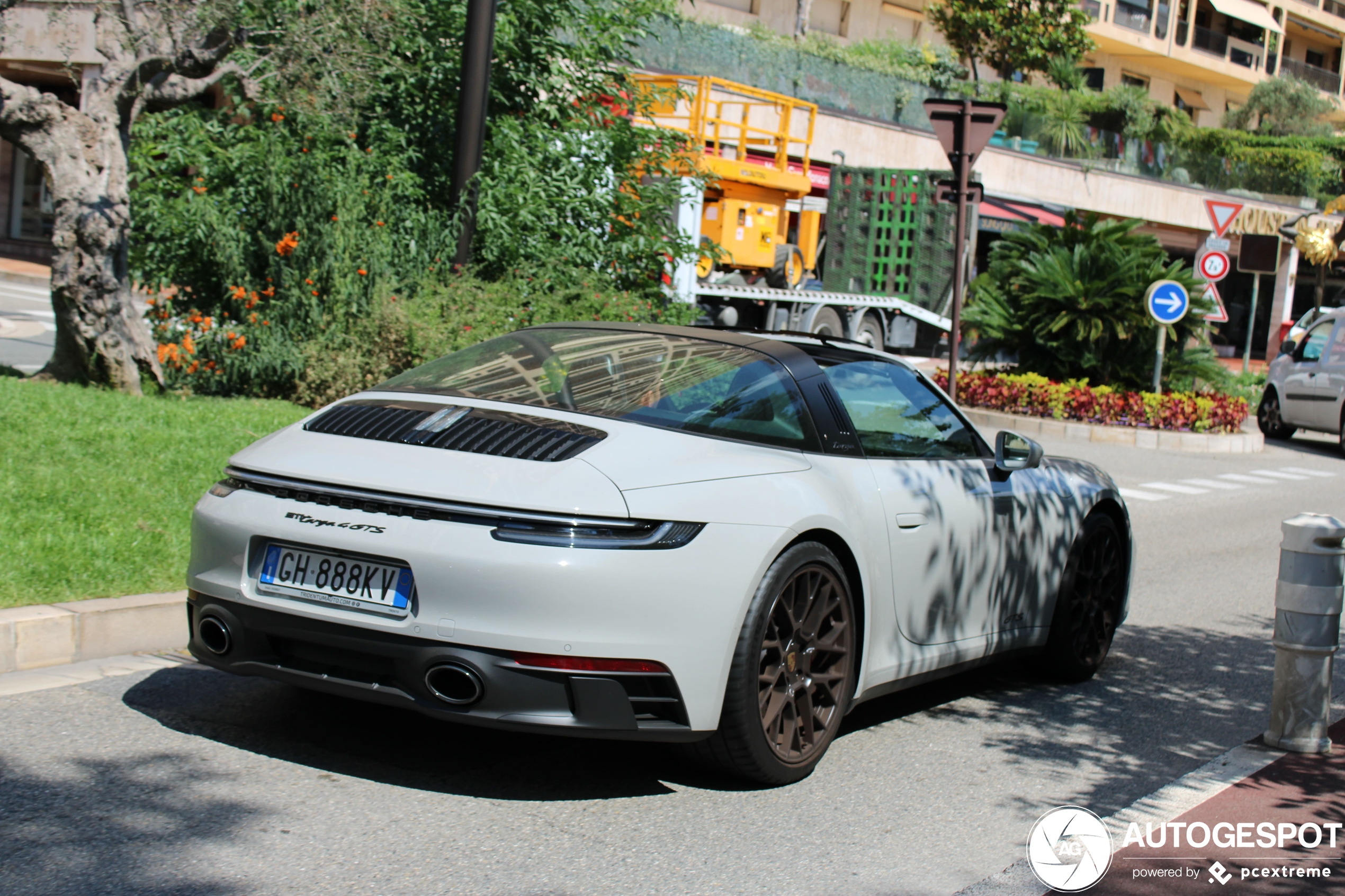 Porsche 992 Targa 4 GTS