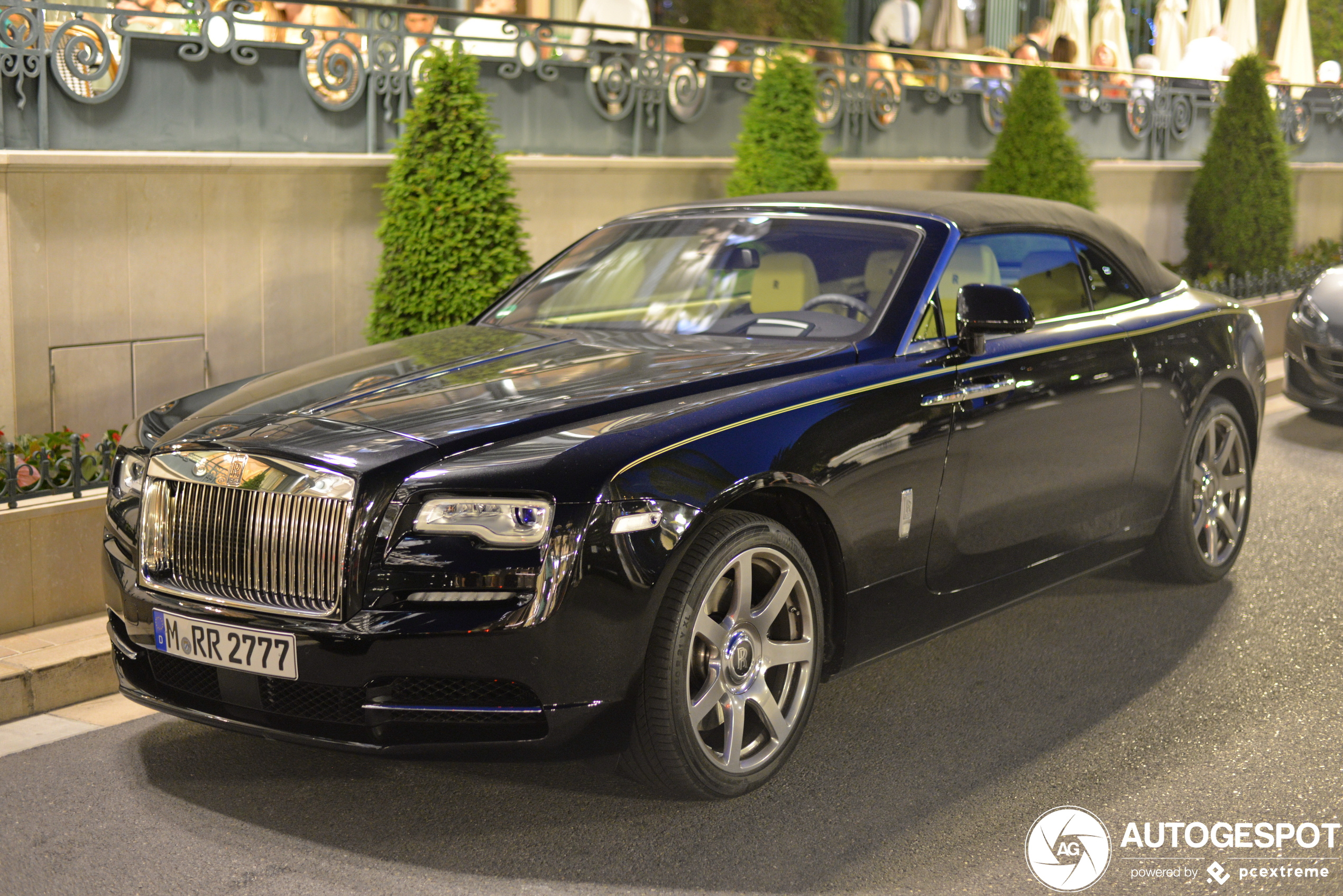 Rolls-Royce Dawn