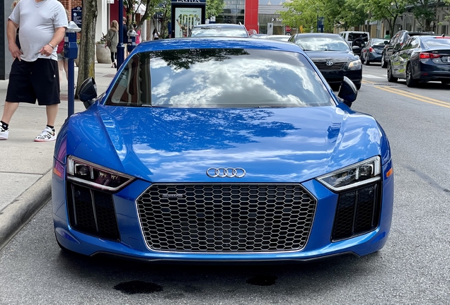 Audi R8 V10 Plus 2015