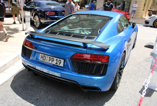 Audi R8 V10 Plus 2015