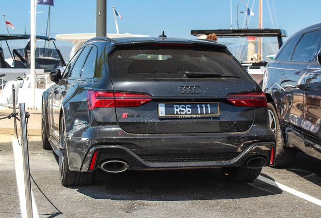 Audi RS6 Avant C8