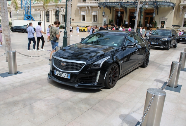 Cadillac CTS-V 2015