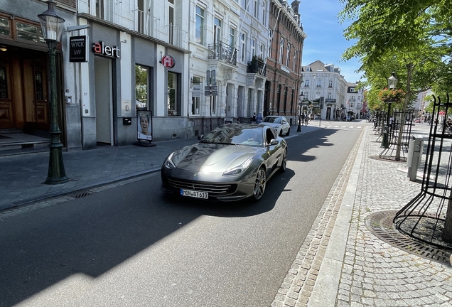 Ferrari GTC4Lusso T