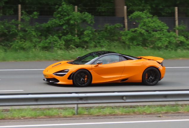 McLaren 720S Spider