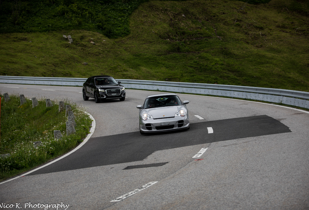 Porsche 996 GT2