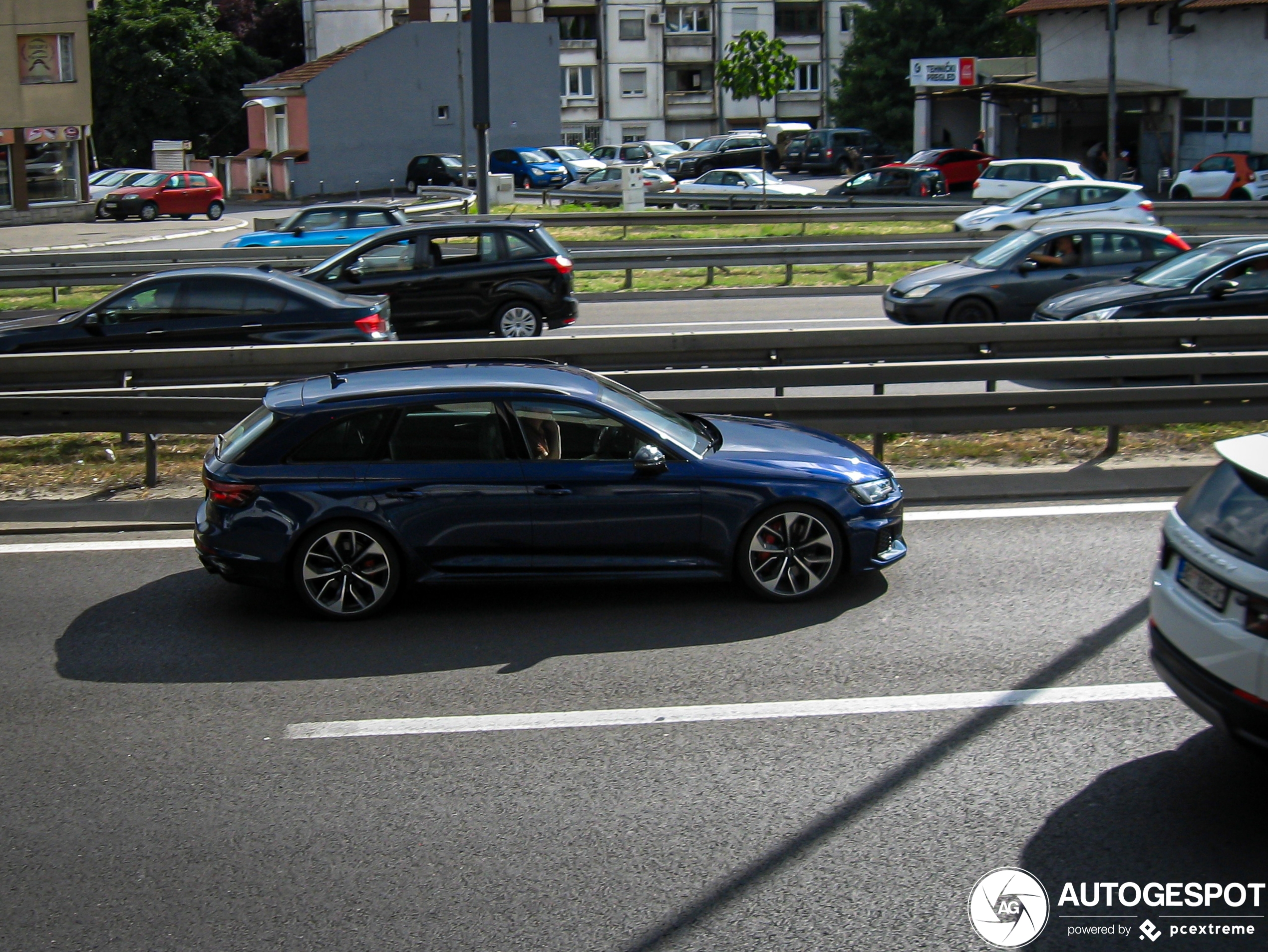 Audi RS4 Avant B9