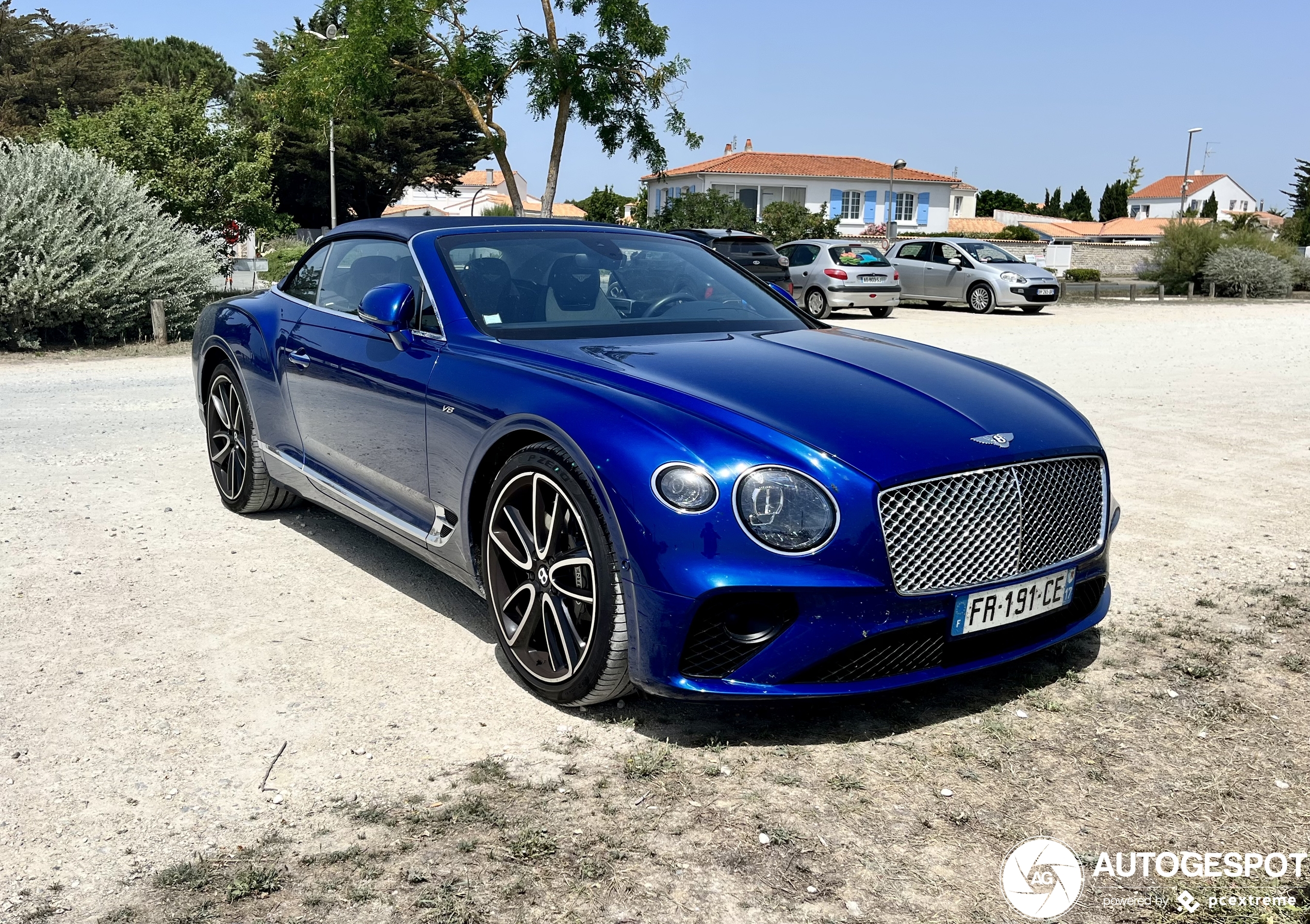 Bentley Continental GTC V8 2020