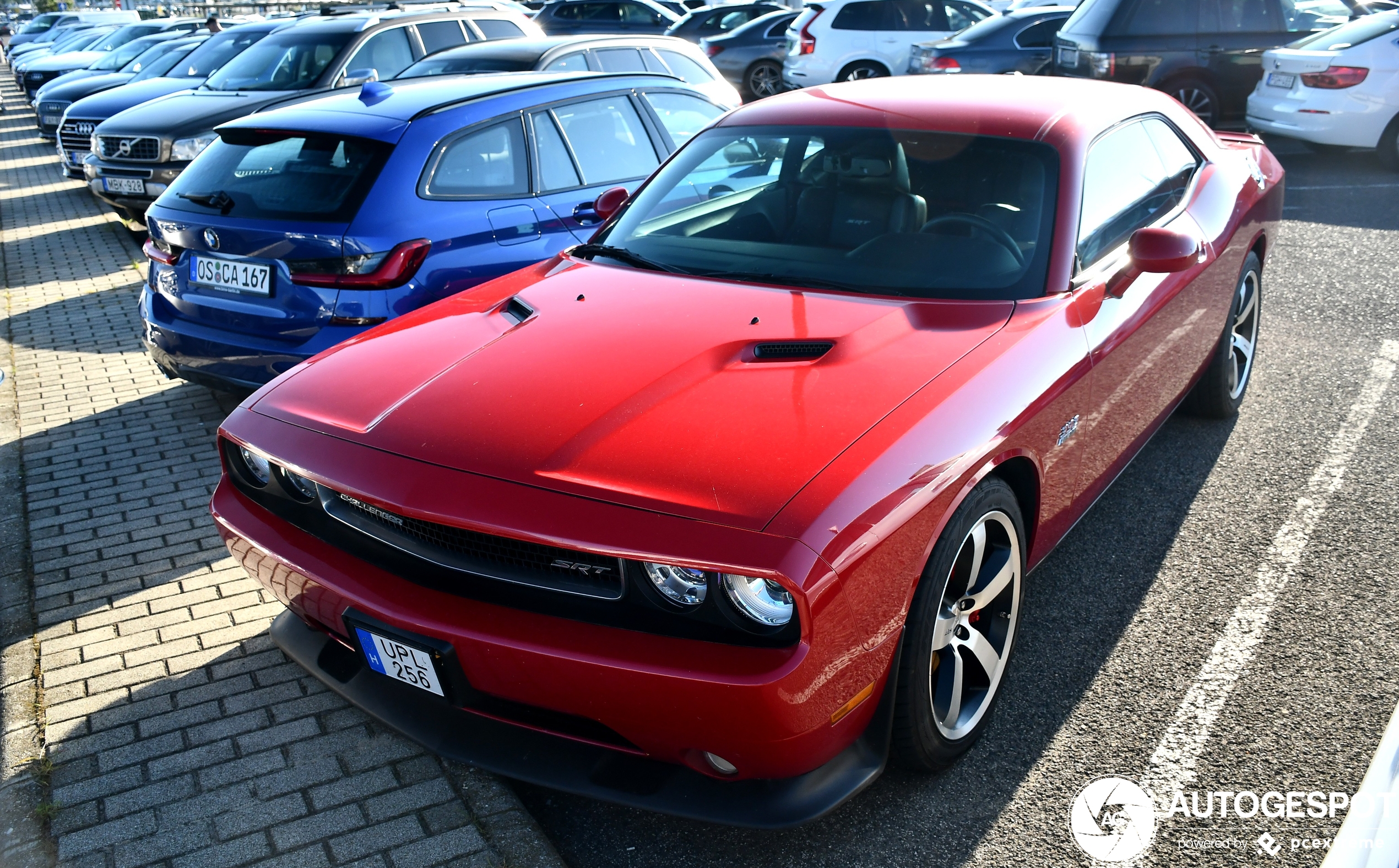 Dodge Challenger SRT-8