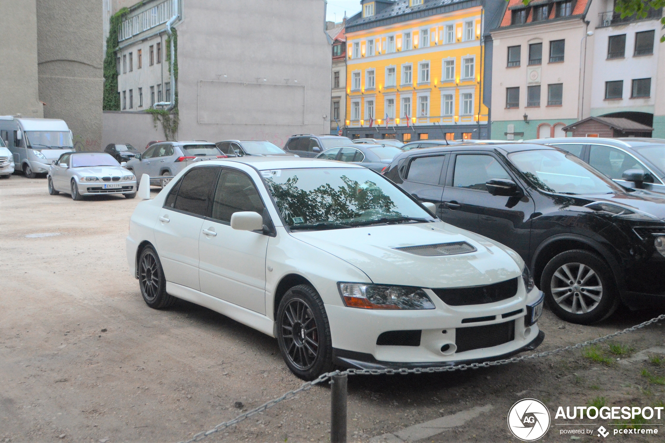 Mitsubishi Lancer Evolution IX