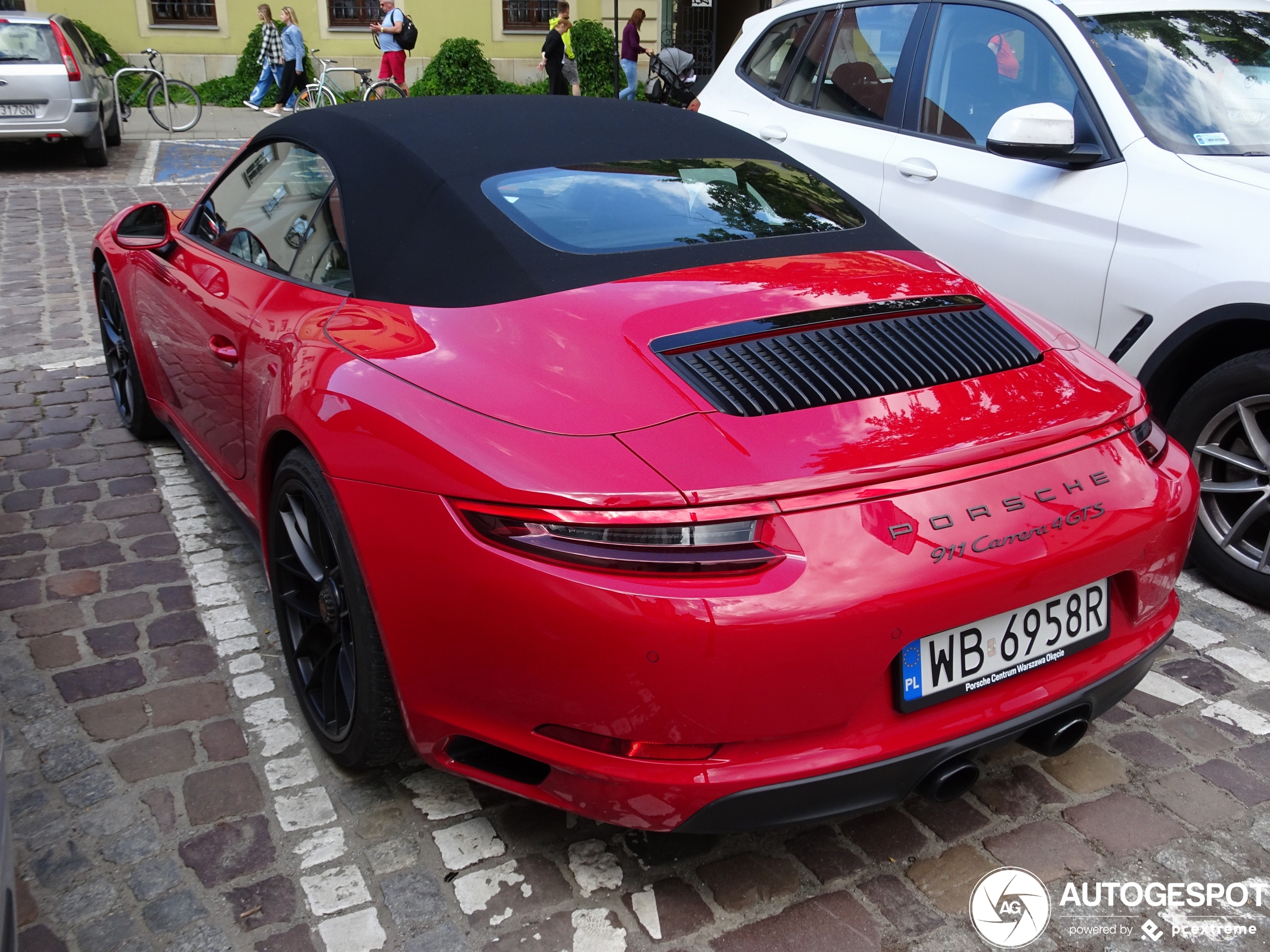 Porsche 991 Carrera 4 GTS Cabriolet MkII