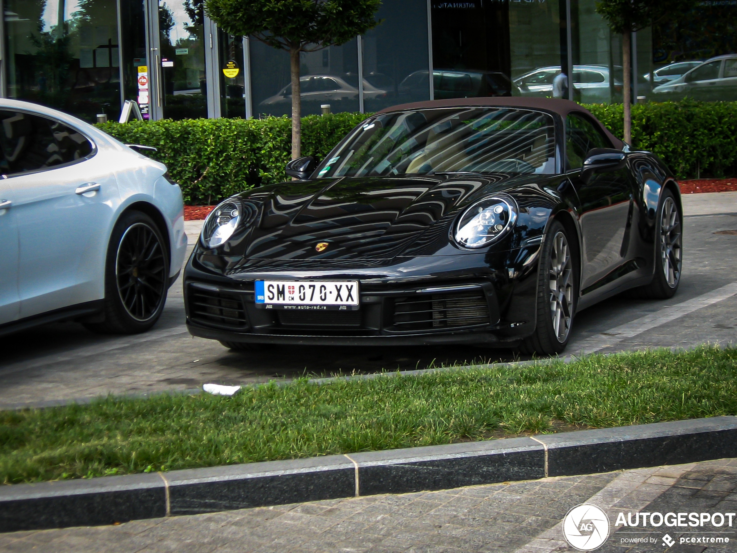 Porsche 992 Carrera 4S Cabriolet