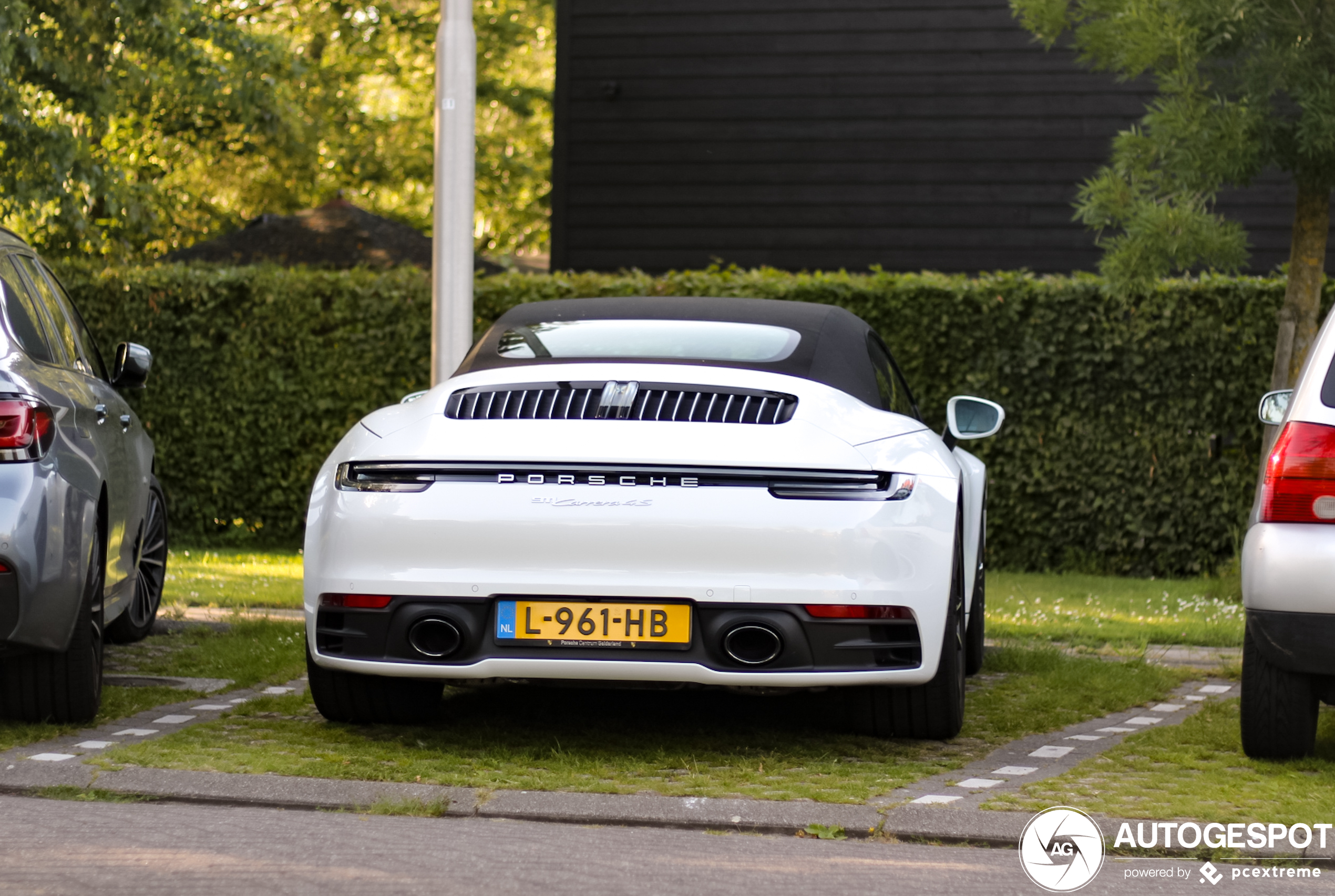 Porsche 992 Carrera 4S Cabriolet