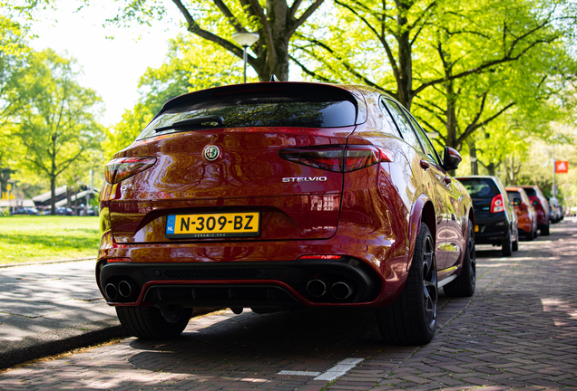 Alfa Romeo Stelvio Quadrifoglio