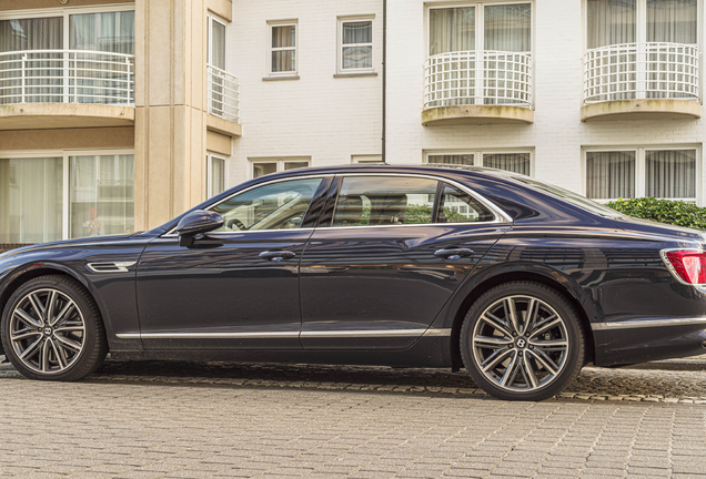 Bentley Flying Spur V8 2021