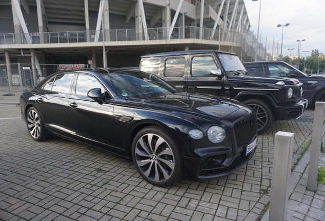 Bentley Flying Spur V8 2021