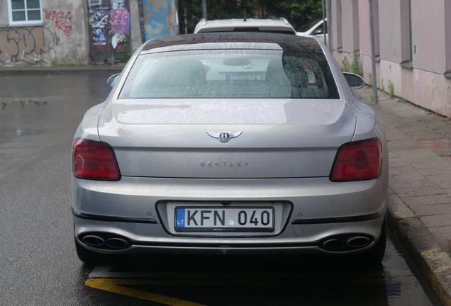 Bentley Flying Spur V8 2021