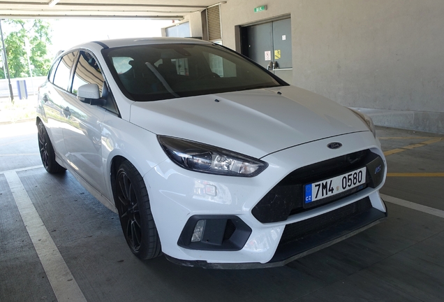 Ford Focus RS 2015