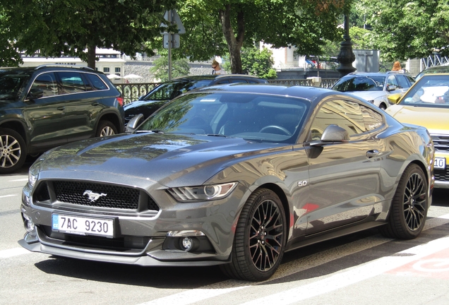 Ford Mustang GT 2015