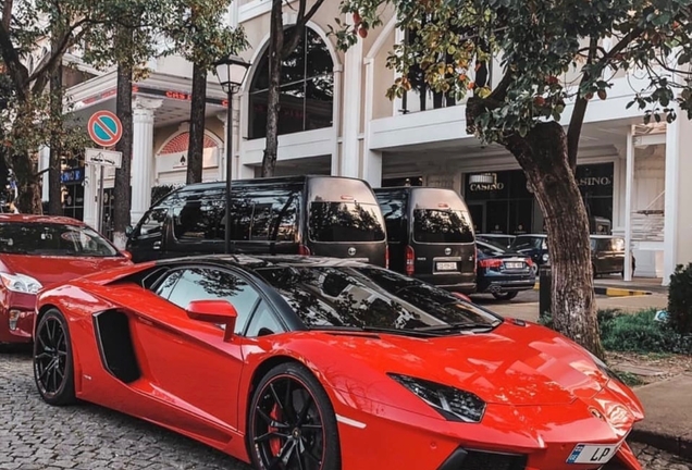 Lamborghini Aventador LP700-4