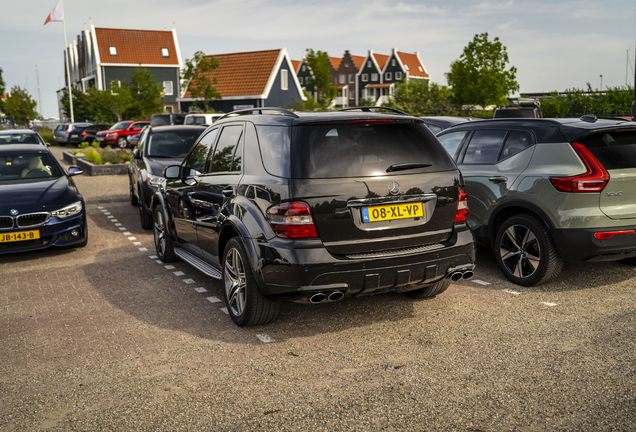 Mercedes-Benz ML 63 AMG W164