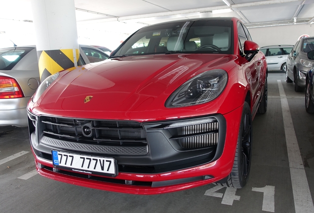 Porsche 95B Macan GTS MkIII