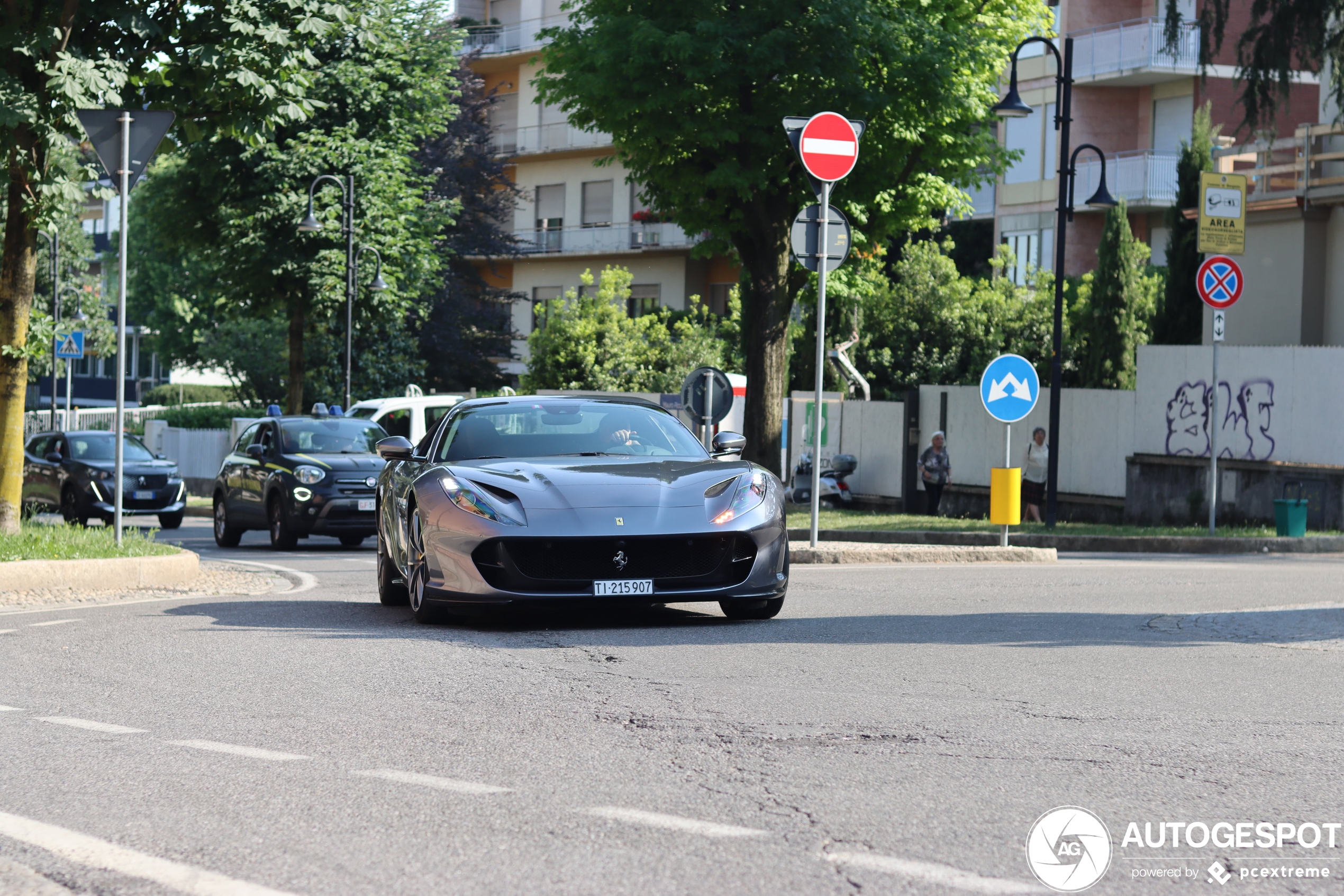 Ferrari 812 GTS