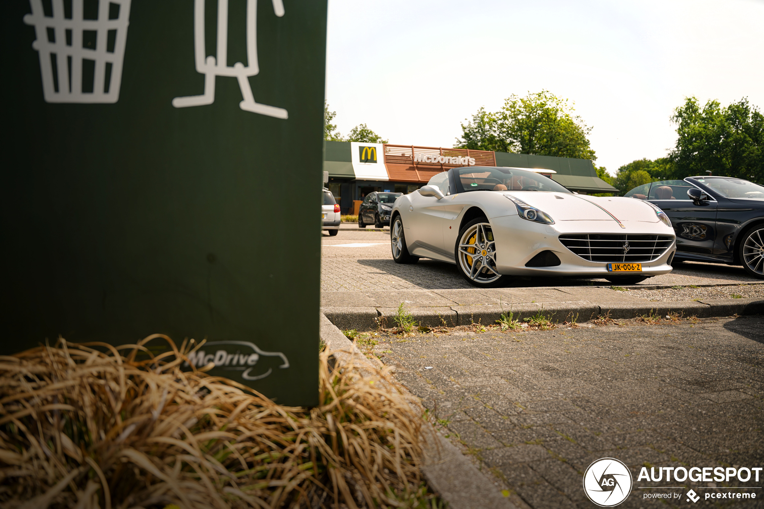 Ferrari California T