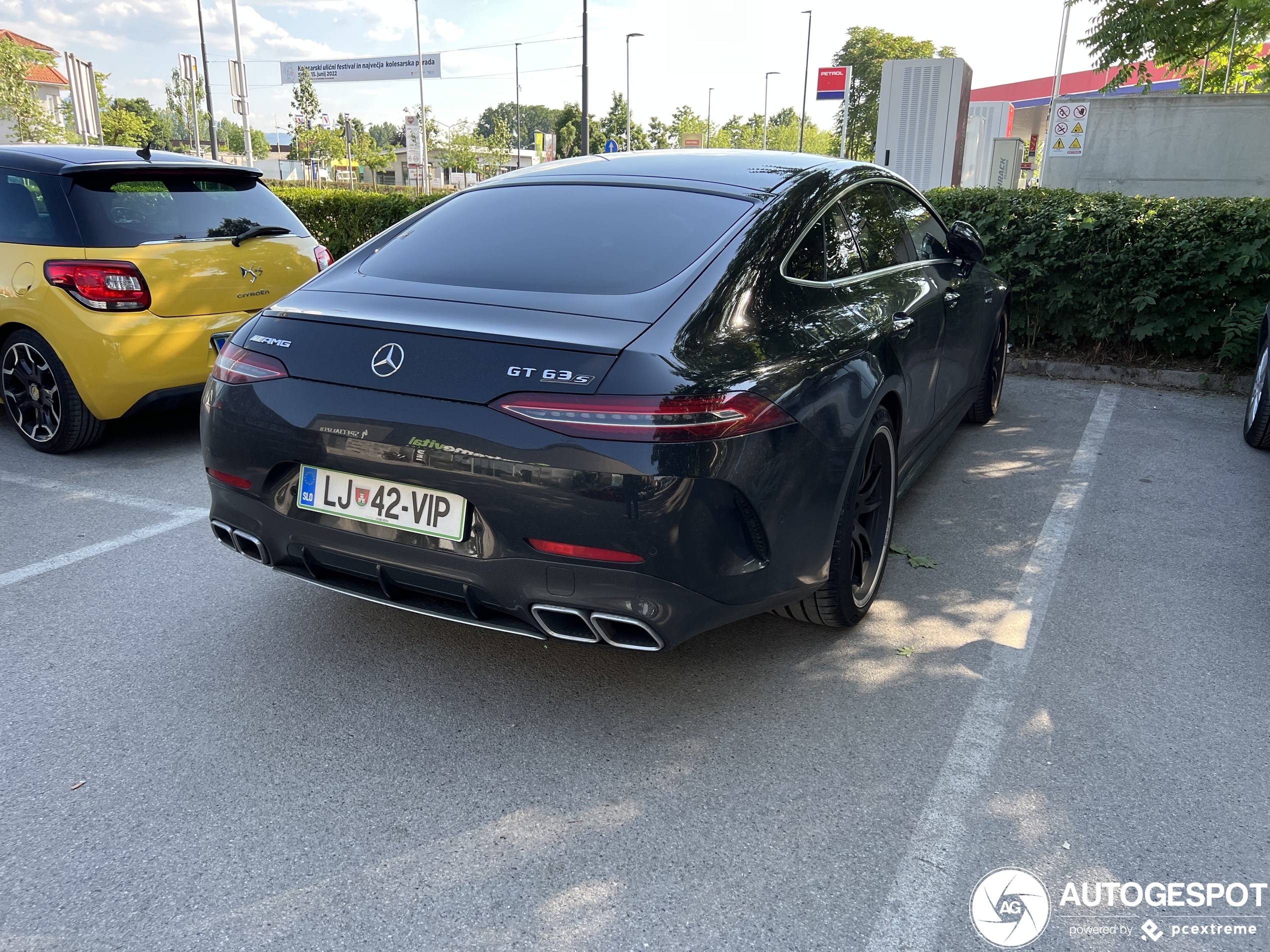 Mercedes-AMG GT 63 S X290