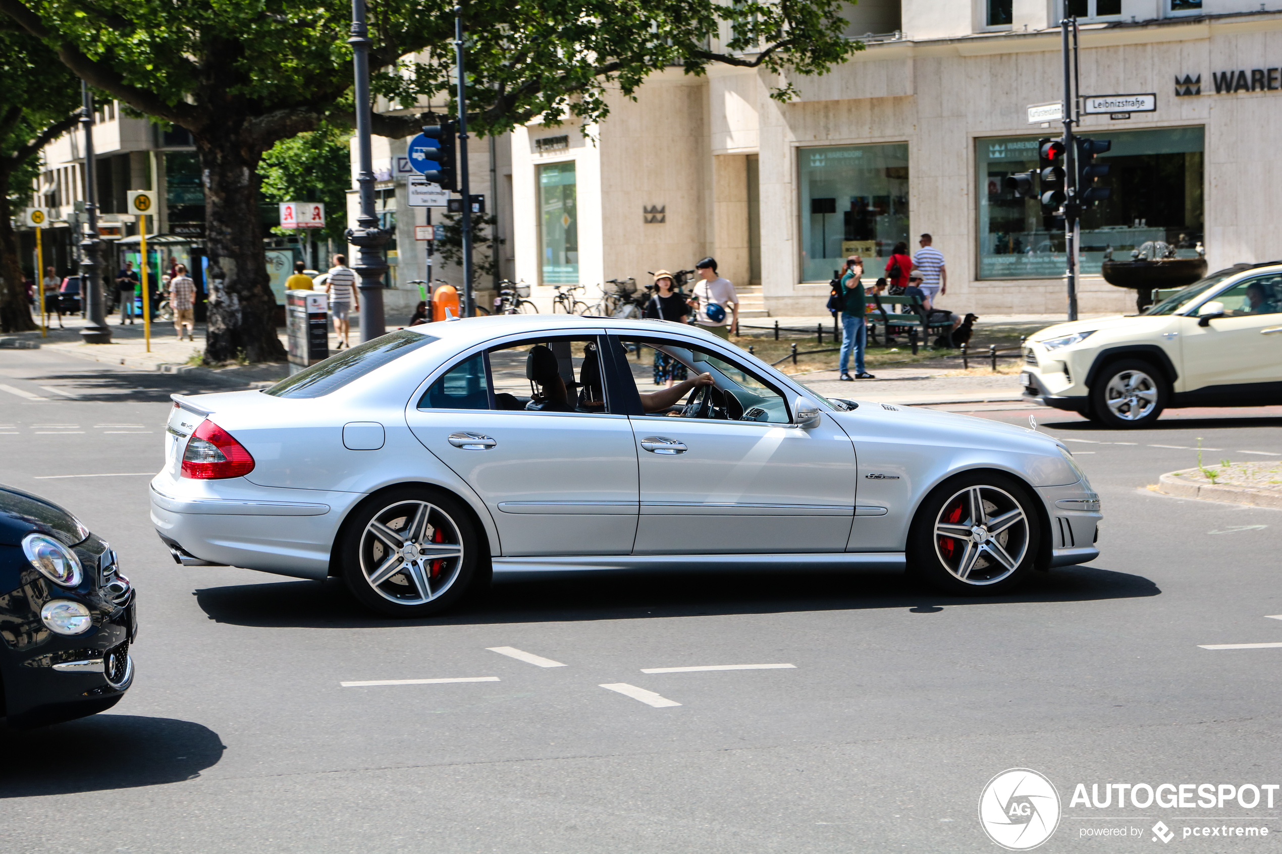 Mercedes-Benz E 63 AMG