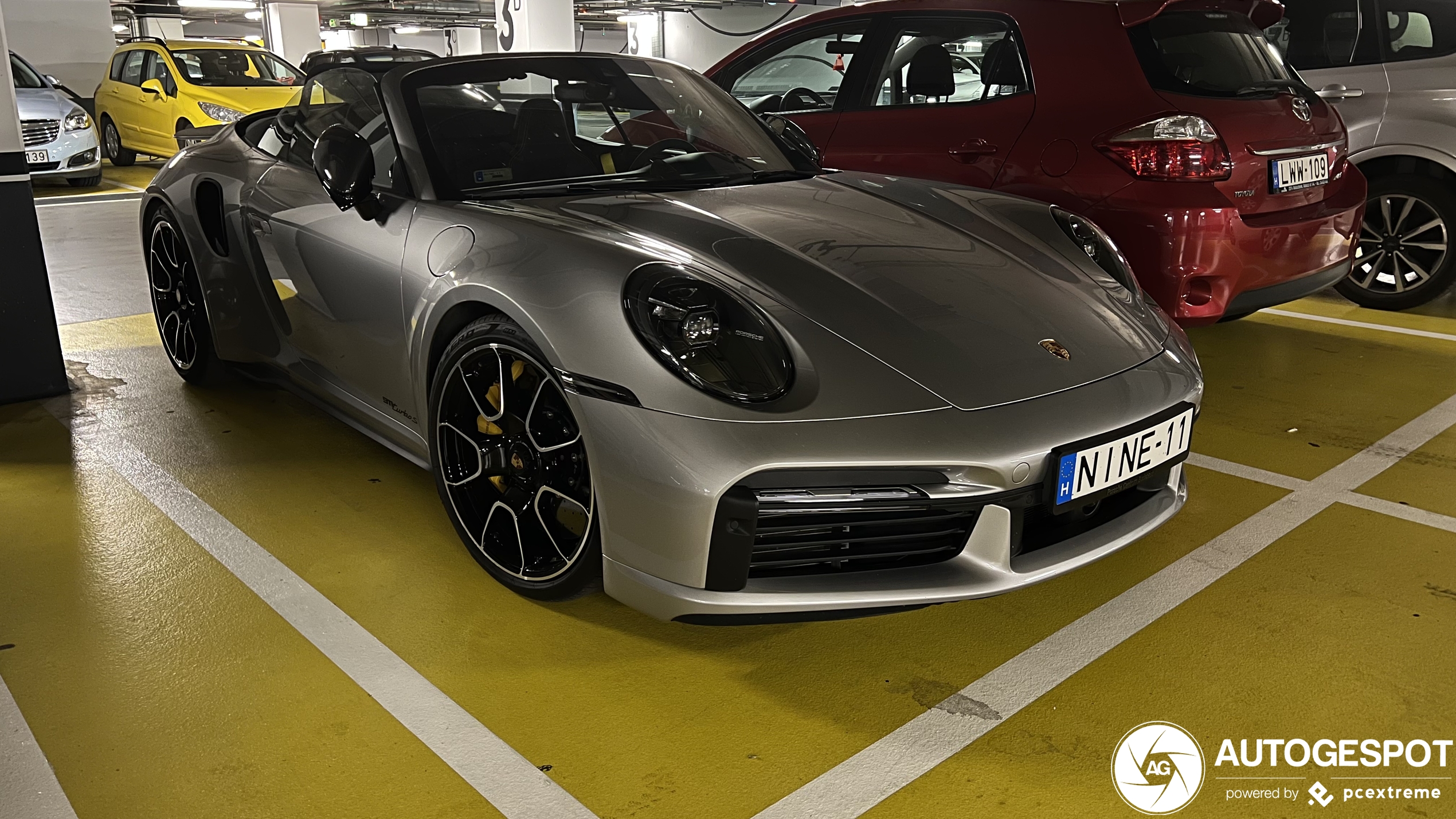 Porsche 992 Turbo S Cabriolet