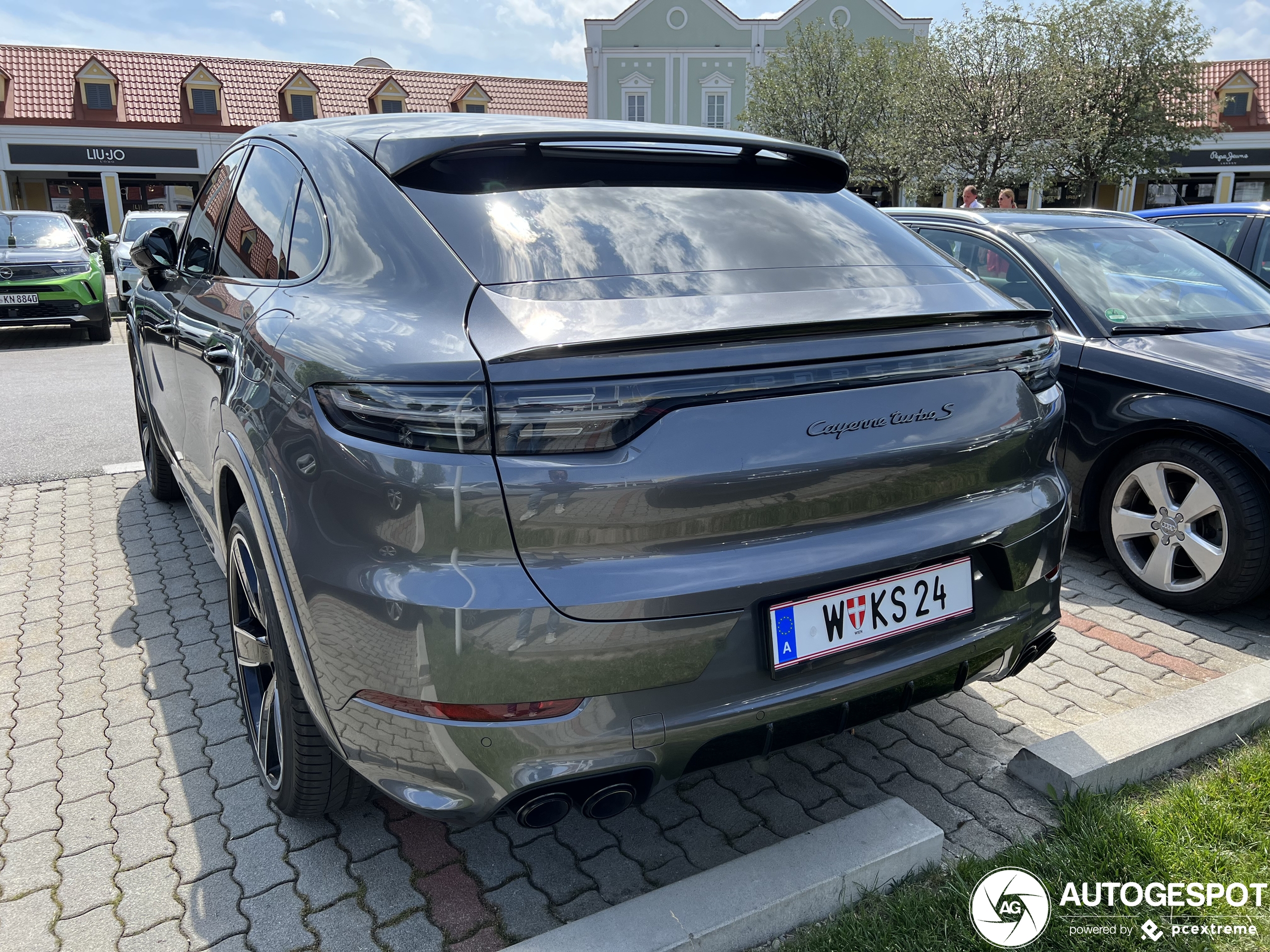 Porsche Cayenne Coupé Turbo S E-Hybrid