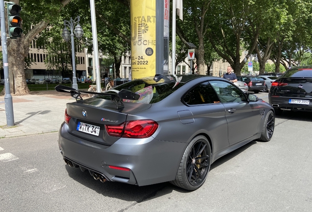 BMW M4 GTS