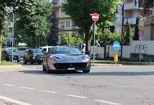 Ferrari 812 GTS