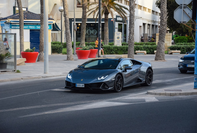 Lamborghini Huracán LP640-4 EVO