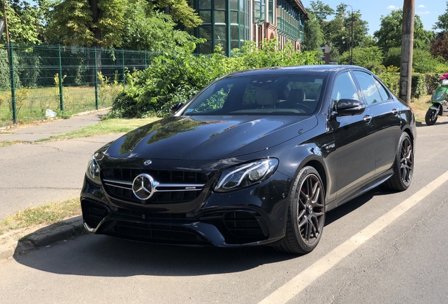 Mercedes-AMG E 63 S W213