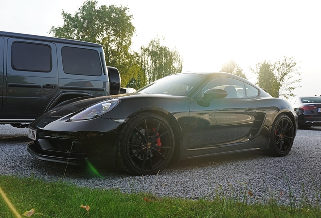 Porsche 718 Cayman GTS