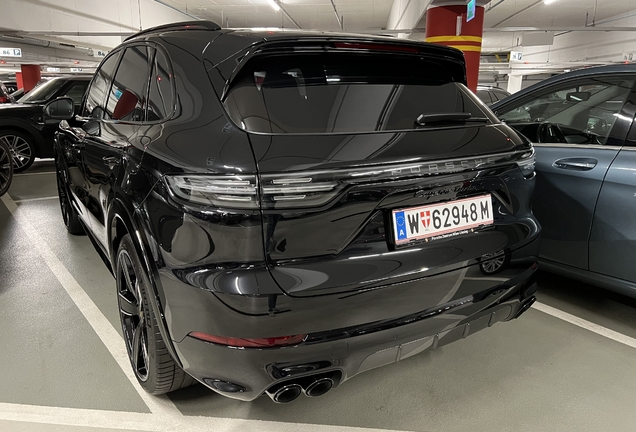 Porsche Cayenne Turbo S E-Hybrid