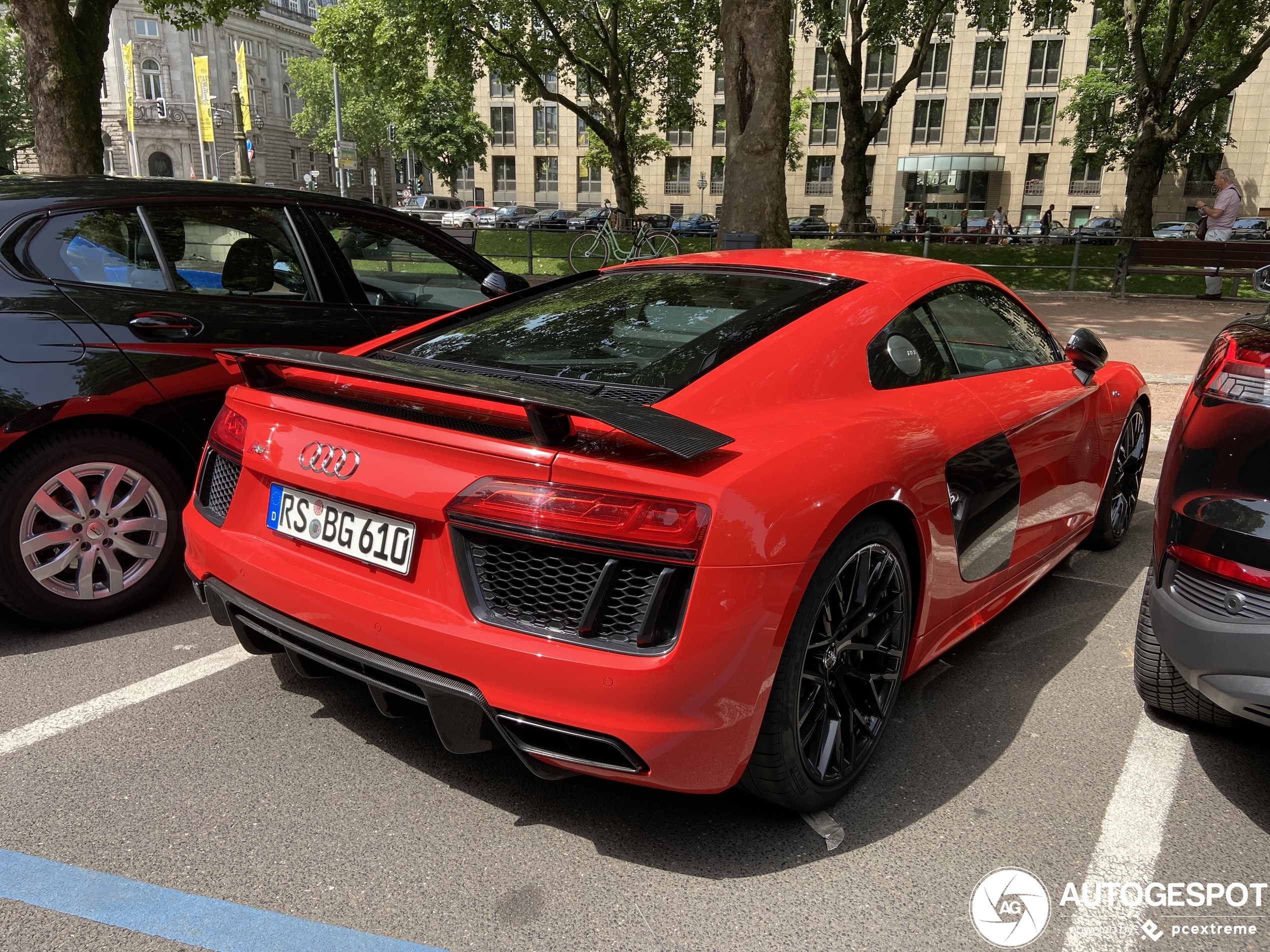 Audi R8 V10 Plus 2015