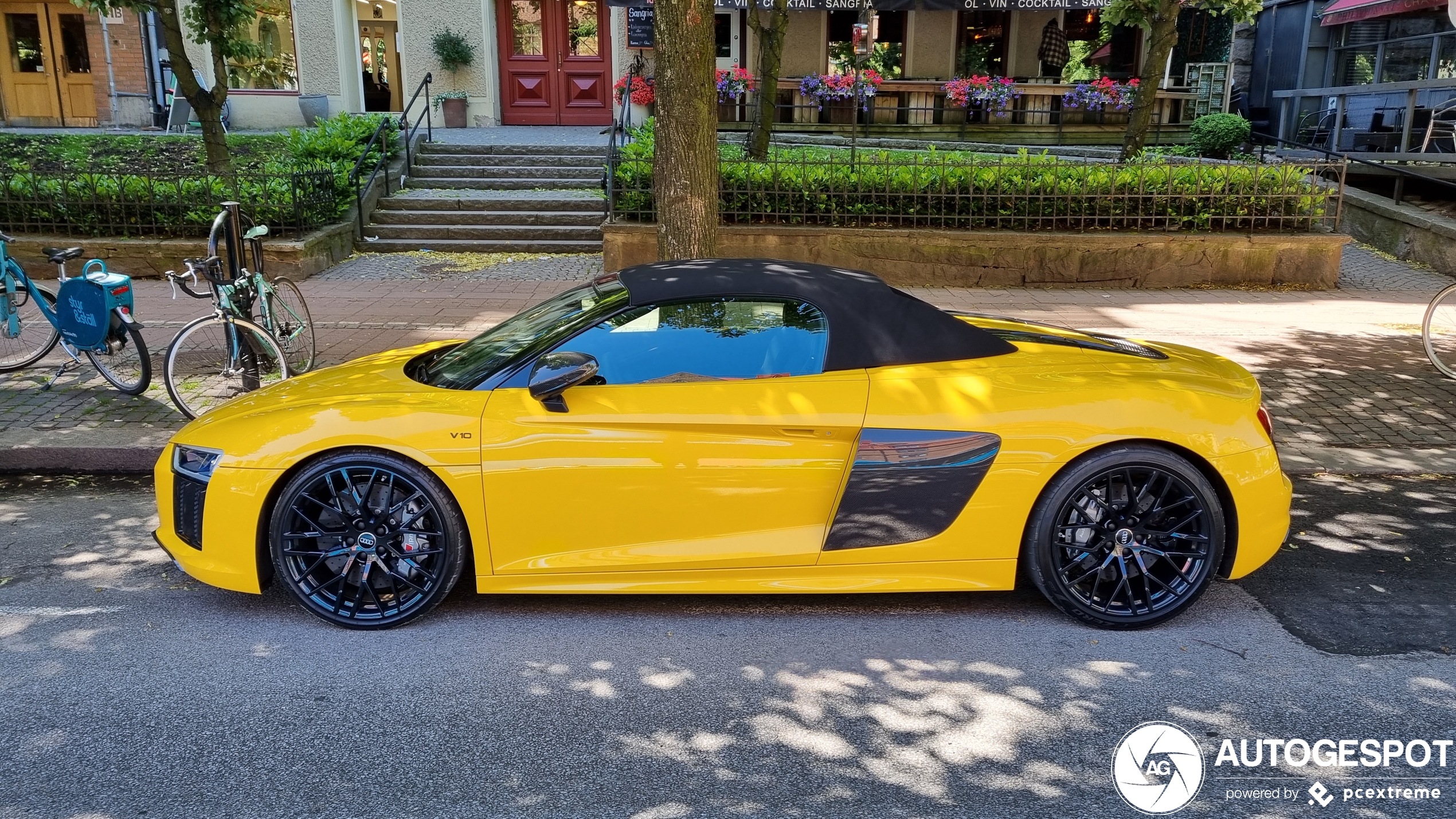 Audi R8 V10 Spyder 2016