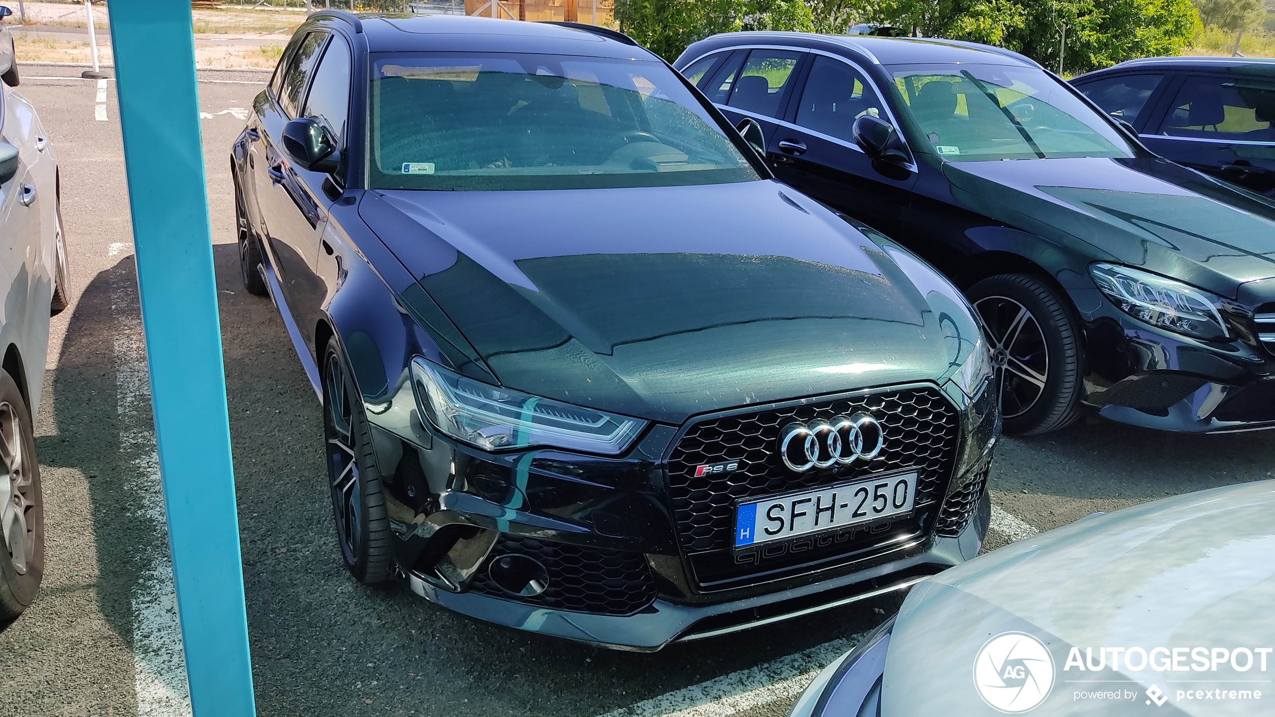 Audi RS6 Avant C7 2015